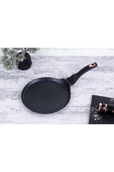 Berlinger Haus Pancake serpenyő, 25 cm - Kovácsolt alumínium fekete-rózsa arany, turbó indukciós alapú