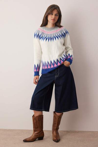 Trendyol Collection Bone Soft Texture Patterned Knitwear Sweater Twoaw26Kz00172