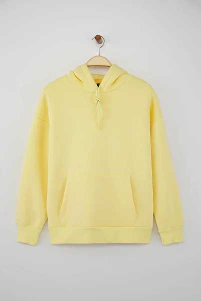 Trendyol Collection Light Yellow Thick Fleece Inside Oversize/Wide Fit Hooded Basic Knitted Sweatshirt Twoaw24Sw00103