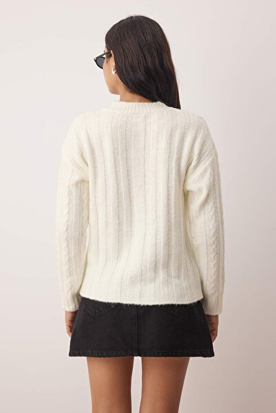 Trendyol Collection Ecru Soft Textured Hair Knitted Sweater Twoaw26Kz00184