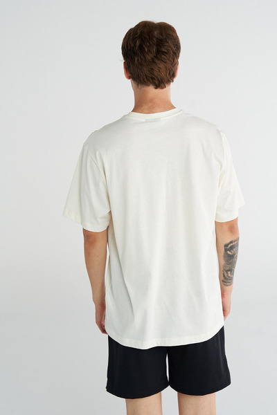 hummel Heskey Oversize Short Sleeve Tee