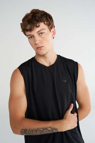 hummel Afoben Athlete