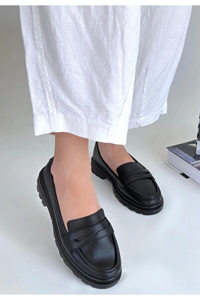 Mavrida Чорні оксфордські черевики з гранатом