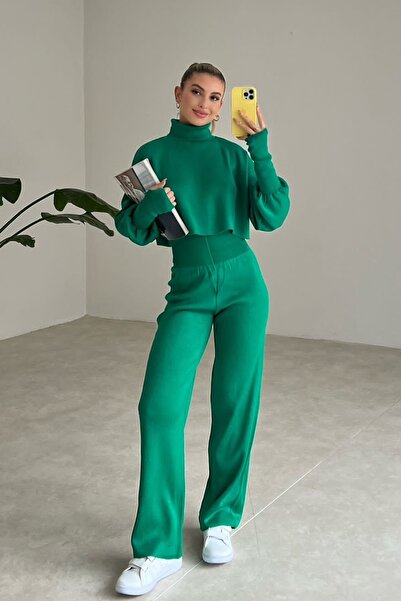 bayansepeti Hand-stitched Knitwear Crop and High Waist Green Knitwear Trousers Set 015