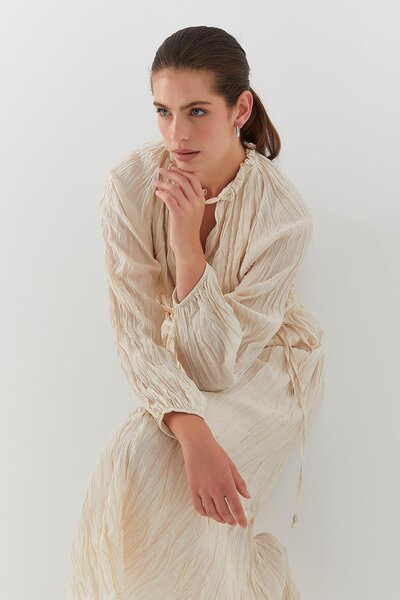 MARKALİSTE Kraş Textured Skirt Suit Beige