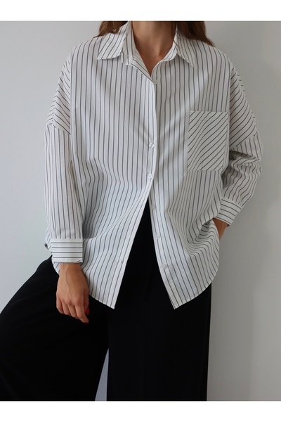 JASTE Dámská černá pruhovaná oversize košile s knoflíky a detaily na kapsách