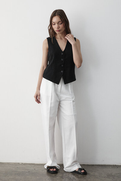 JASTE Women's Black Lined Button Detailed Linen Vest