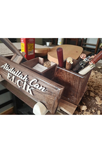 GALİP Masa Üstü Telefon Tutacaklı İsimlik. Ceviz Ağacından El Yapımı.