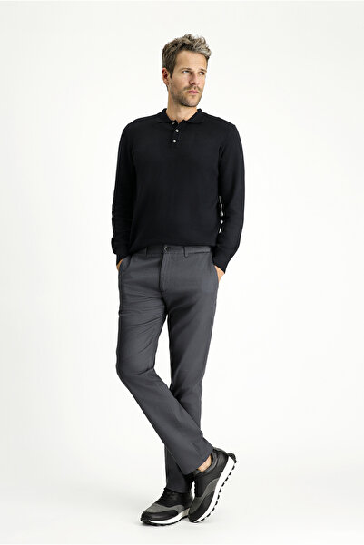 Kiğılı قماش ليكرا بقصة عادية / بنطلون تشينو