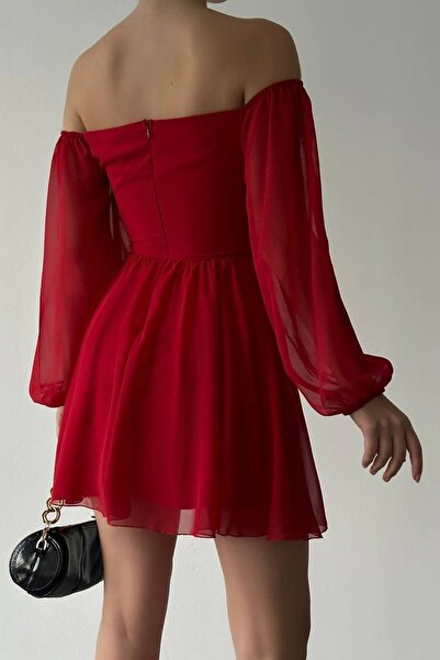 bayansepeti Piros bélésű sifon szövet pánt nélküli nyak gombos kivitel hosszú ujjú mini kiszélesedő ruha 089