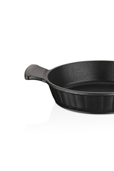 Amboss Quartz 2 Piece Casting Titanium Plated Saucepan Set 18 - 20 cm