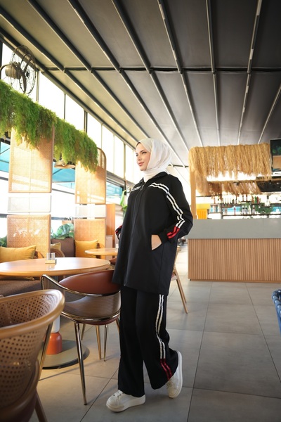 MİMİ Luxury Wear Γυναικείο Σετ Αθλητικής Φόρμας Hijab με φερμουάρ & Σετ κάτω επάνω