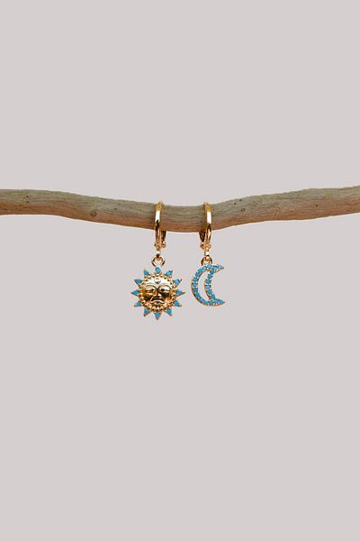 Sacce Scarves&Accessories Asymmetrical Earrings with Moon and Sun Charm – Turquoise Blue