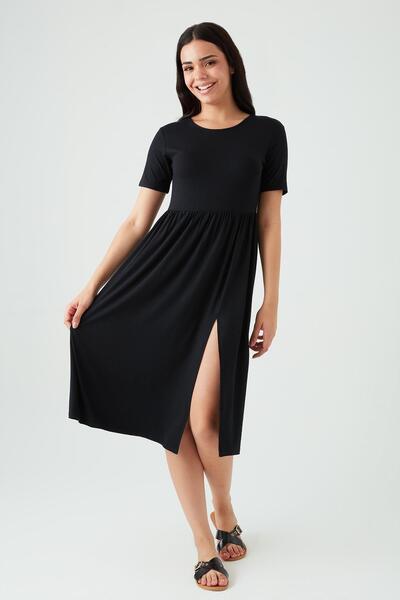 Select Moda Дамска черна рокля с къс ръкав и средна дължина