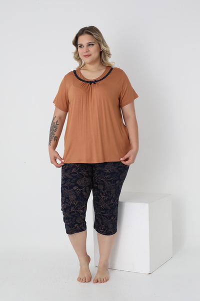 Cotpark Women's Plus Size Viscose Elastane Fabric Short Sleeve Capri Suit 14684