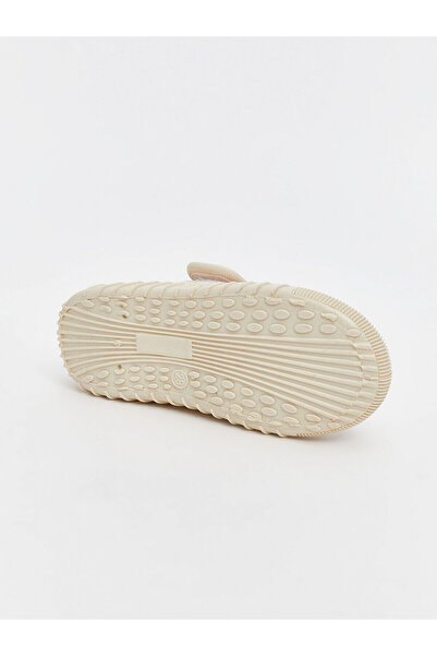 LC Waikiki Cırt Cırtlı Kız Çocuk Panduf