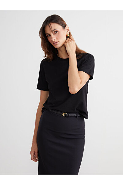 LC Waikiki اختيارات لامعة من متجر شاينينج ستور |   تي شيرت نسائي برقبة دائرية