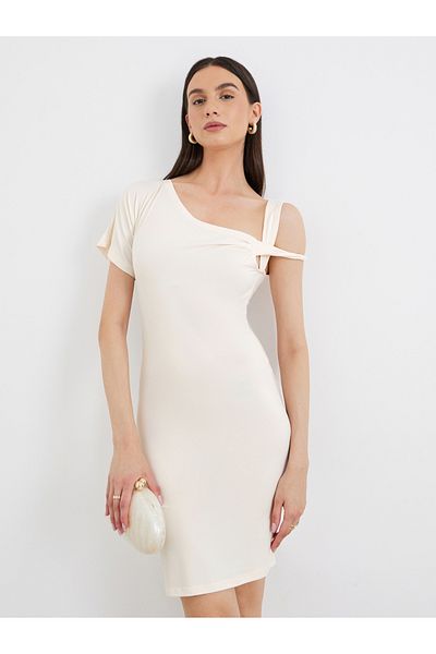Styli Solid Asymmetric Neck Bodycon Mini Dress