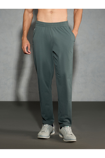 Technosport By Styli Men Solid Relaxed Fit Trackpants