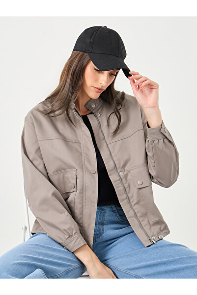 Styli جاكيت بومبر نسائي بني اللون بقصّة عادية مع جيوب