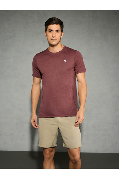 Technosport By Styli Men Solid Slim Fit Crew Neck T-Shirt