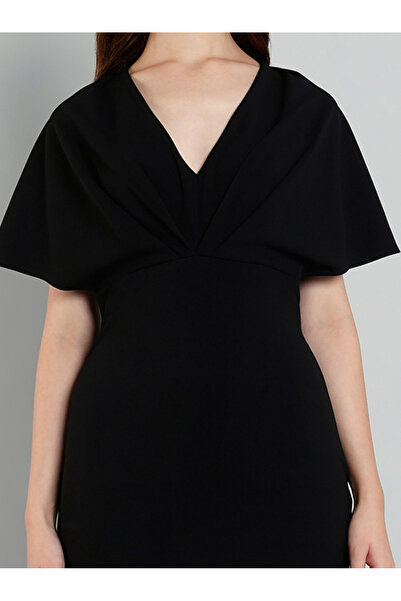 Mish By Styli Solid Cape Sleeve Pleated Detail Mini Dress