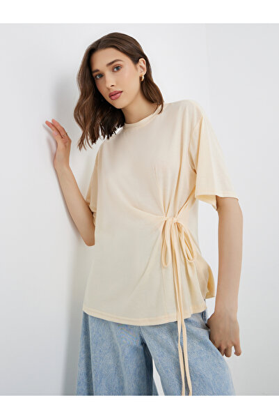 Styli Solid Round Neck Tie Up Detail Wrap Top