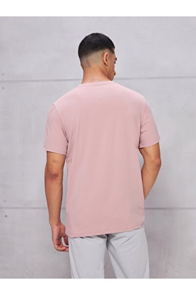 Technosport By Styli Men Solid Crew Neck Slim Fit T-Shirt