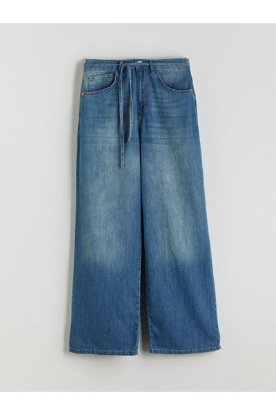 LC Waikiki Quality Parts from Celebi Store |   Wideleg Women's Jean Trousers with Belt