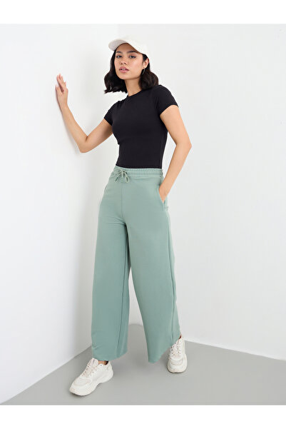 Styli بنطال رياضي واسع الساق مع جيب جانبي