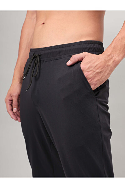 Technosport By Styli Men Solid 4-Way Stretch Track Pants