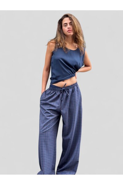 Retrobird Design Loose Cut Thick Relax Trousers Women Navy Blue