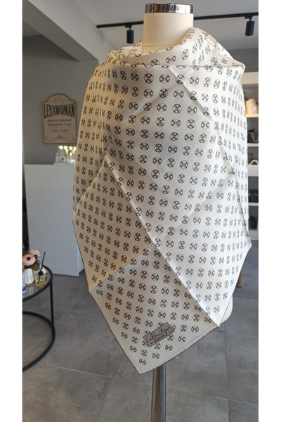 LA BOUTIQUE TWILL SILK SCARF