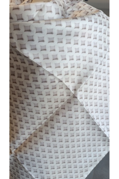 LA BOUTIQUE TWILL SILK SCARF