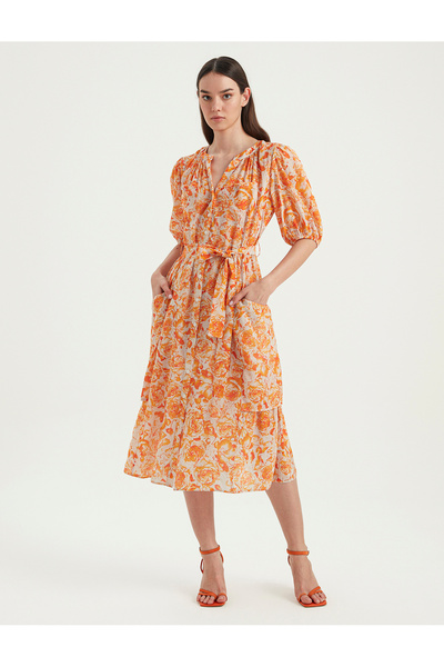 BGN workshop فستان متوسط ​​الطول منقوش بالزهور من فيسكوز