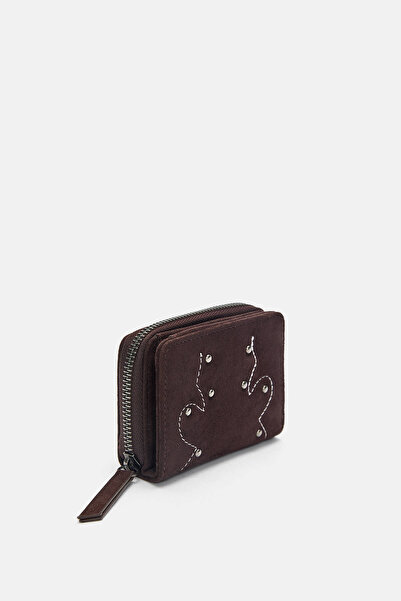 Pull & Bear Studded wallet