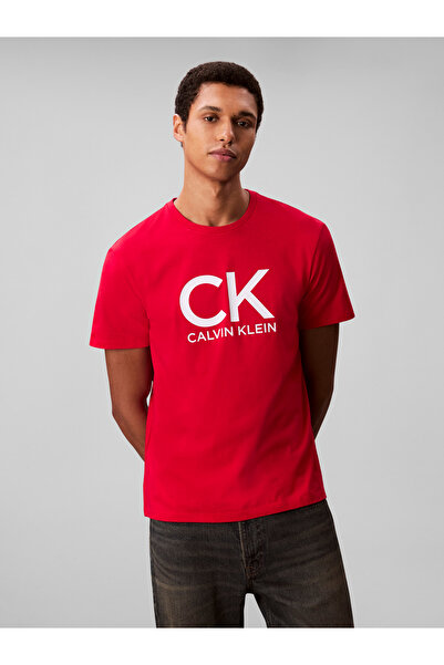 Calvin Klein Men Red 30S Graphic Crew Neck T-Shirt