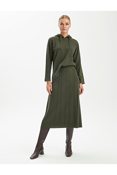 BGN workshop PULOVER TRICOTAT CU CAPSUN YUN KARISIM