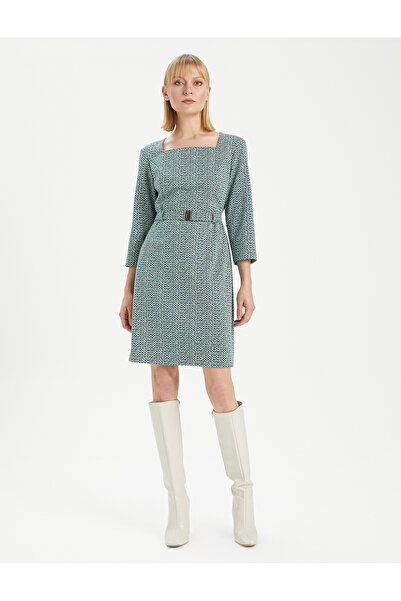 BGN workshop Рокля с колан от вискозна смес с мотиви