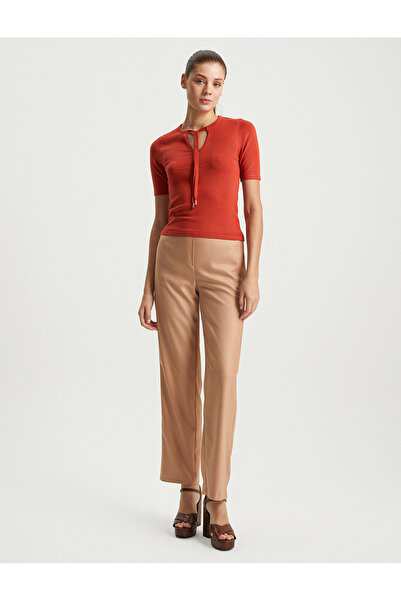 BGN workshop VISKON KARISIM YARIM KOLLU - V YAKA TRIKO KAZAK