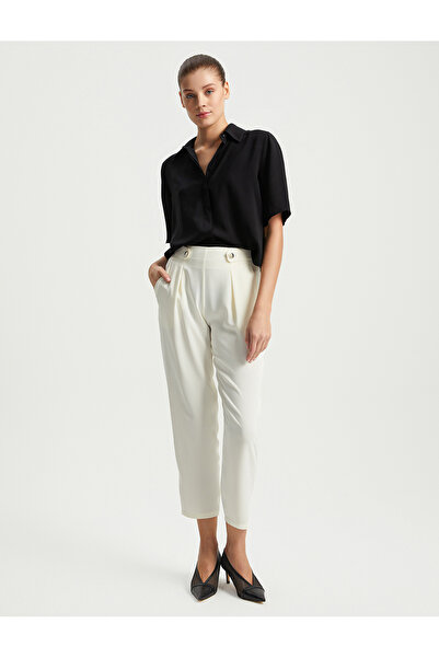 BGN workshop Ecru - Satin Trousers with Belt Detail