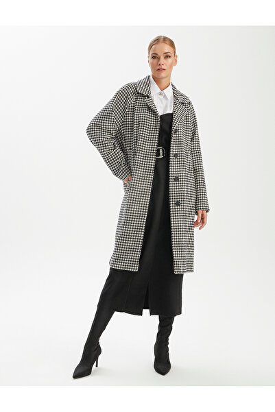 BGN workshop معطف من القطن واليون مزيج ذو ياقة مدببة