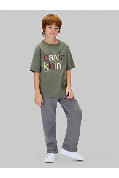 Calvin Klein Boys Thyme Color Logo Graphic Crew Neck T-Shirt