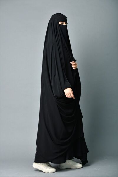elegant hijab Abaya with elegant head opening