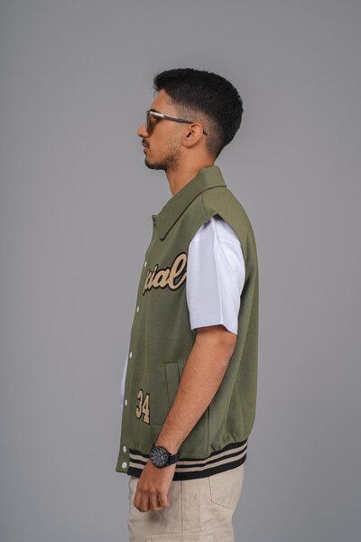 king brich Written College Vest with Snap Front