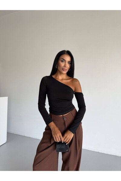 trendhazan A KALİTE ASİMETRİK YAKA SANDY KUMAŞ CROP / BLUZ