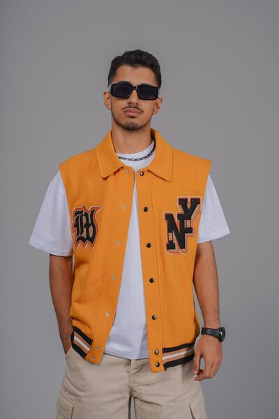 king brich Men's Oversize Mold Appliqued Vest