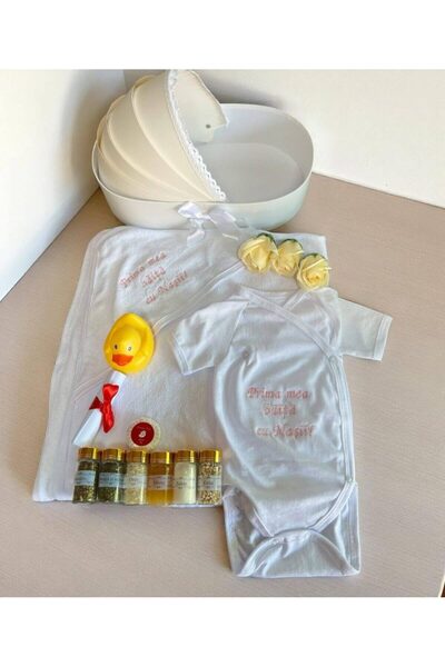 Botez Set pentru prima baita pe roz cu prosop si body maneca scurta