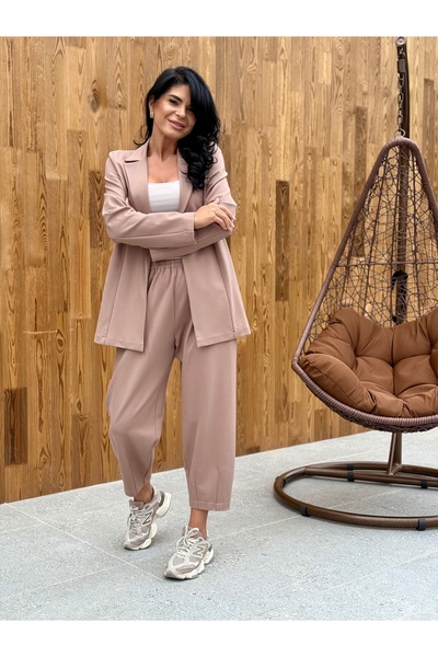 RAMONA BADESCU EXCLUSIVE Two-Piece Suit with Jacket and Casual Pants