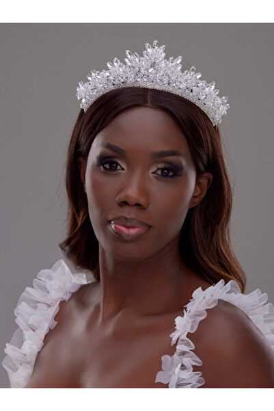 Magic Tiara Kristal Taşlı Gelin ve Davet Tacı – Işıltılı Zarif Tasarım